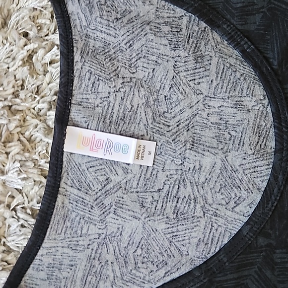 Lularoe women's tshirt medium - Picture 2 of 3